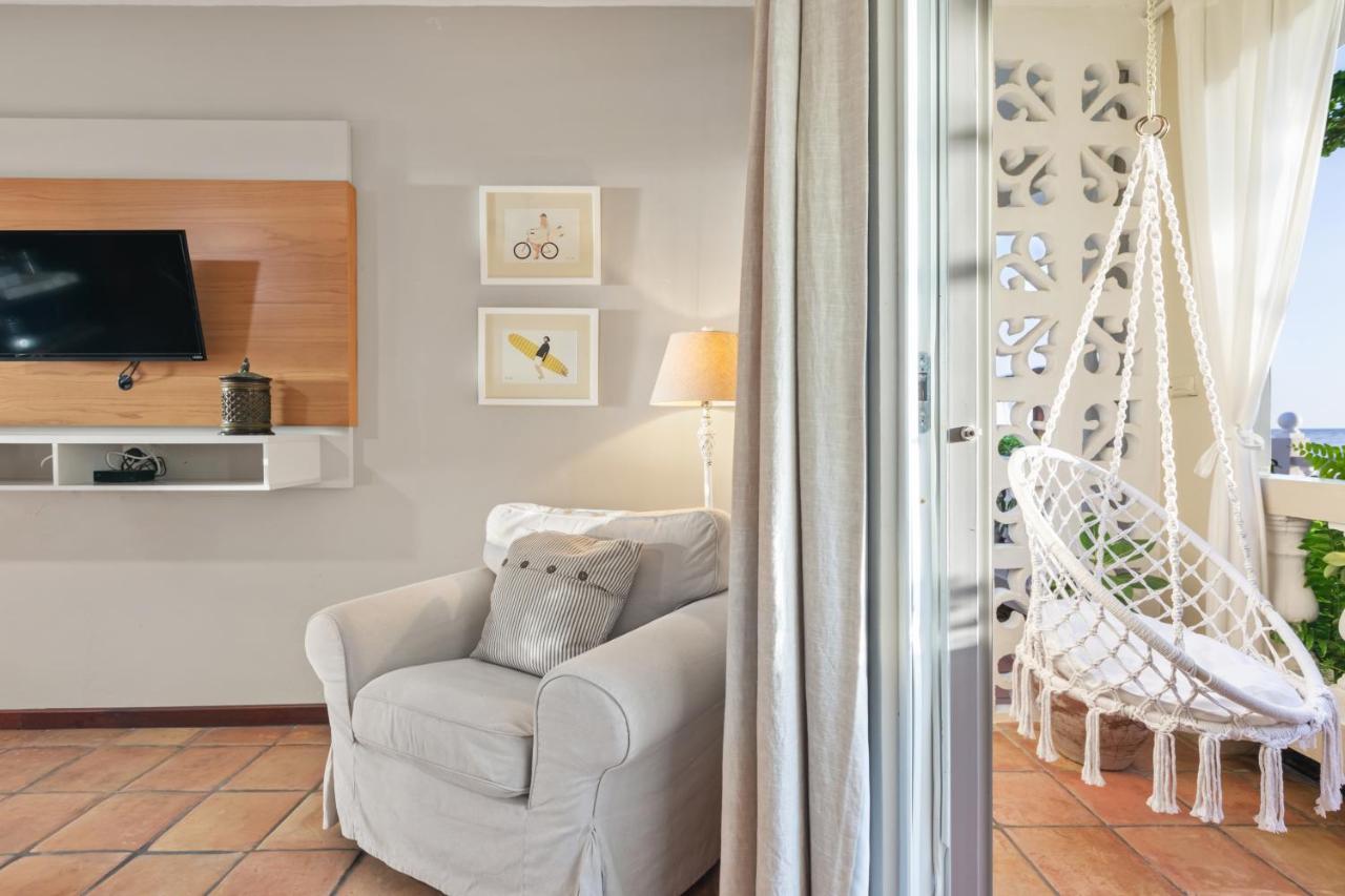 Tres Sirenas Beach Inn Rincón Extérieur photo