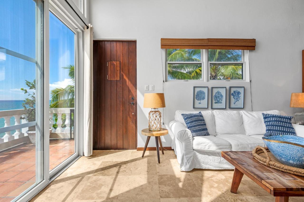 Tres Sirenas Beach Inn Rincón Extérieur photo