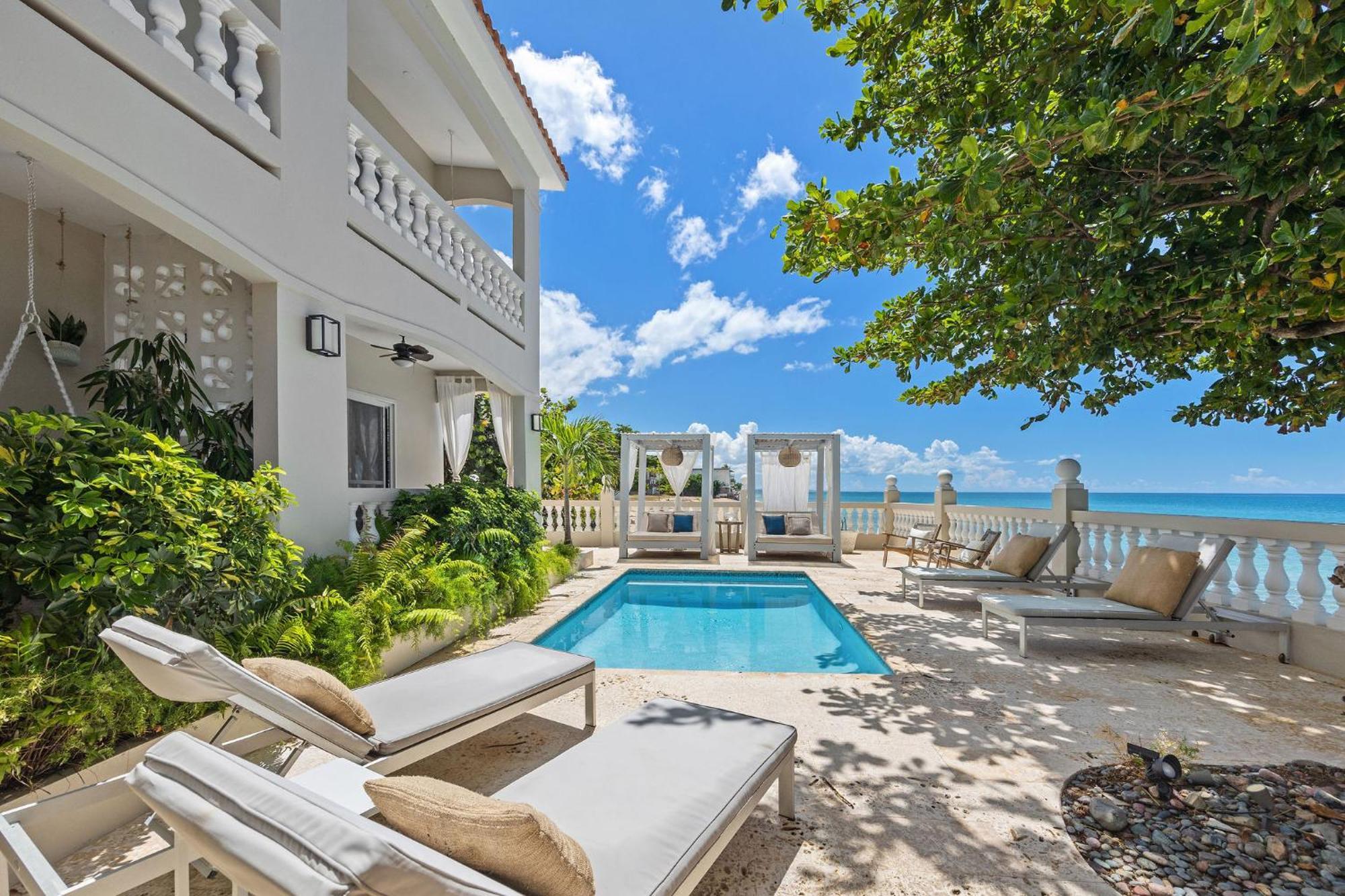 Tres Sirenas Beach Inn Rincón Extérieur photo